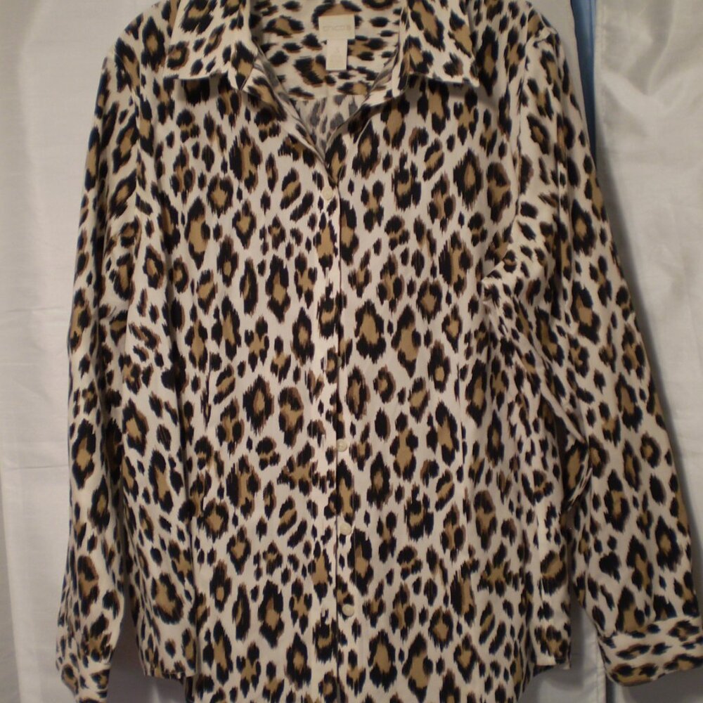 CHICOS NO IRON ANIMAL PRINT BUTTON UP BLOUSE SZ 3 (16/18)